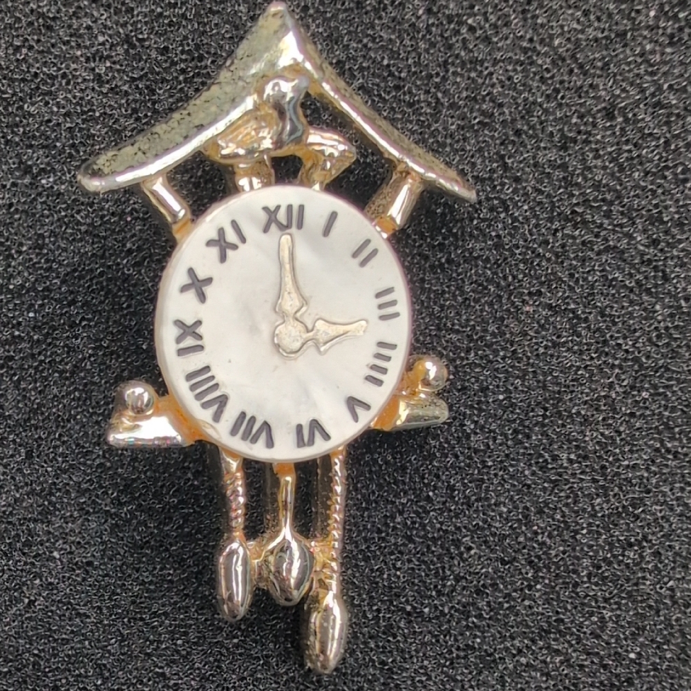 Vintage Cuckoo Clock Brooch Pin Gold Tone Faux Mother of Pearl Face Jewelry